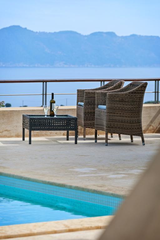 Olivia'S Villas Of Luxury Kalivia  ภายนอก รูปภาพ