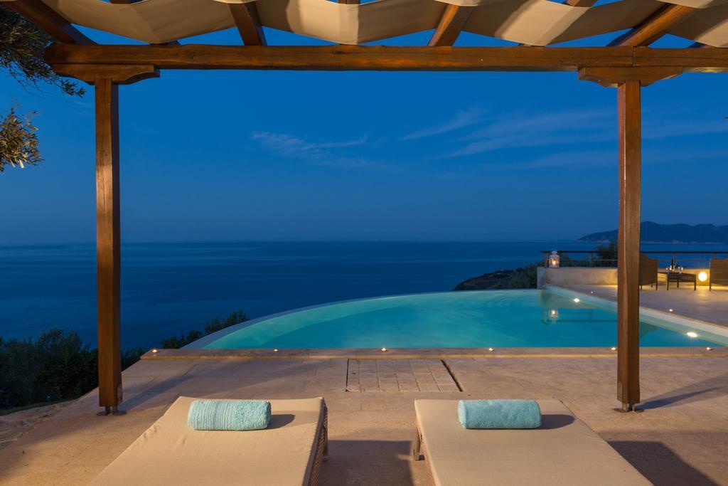Olivia'S Villas Of Luxury Kalivia  ภายนอก รูปภาพ
