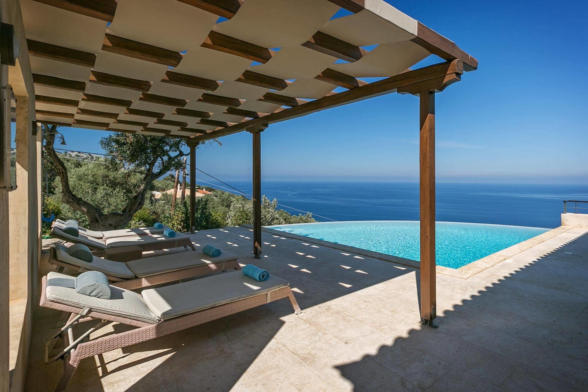 Olivia'S Villas Of Luxury Kalivia  ภายนอก รูปภาพ