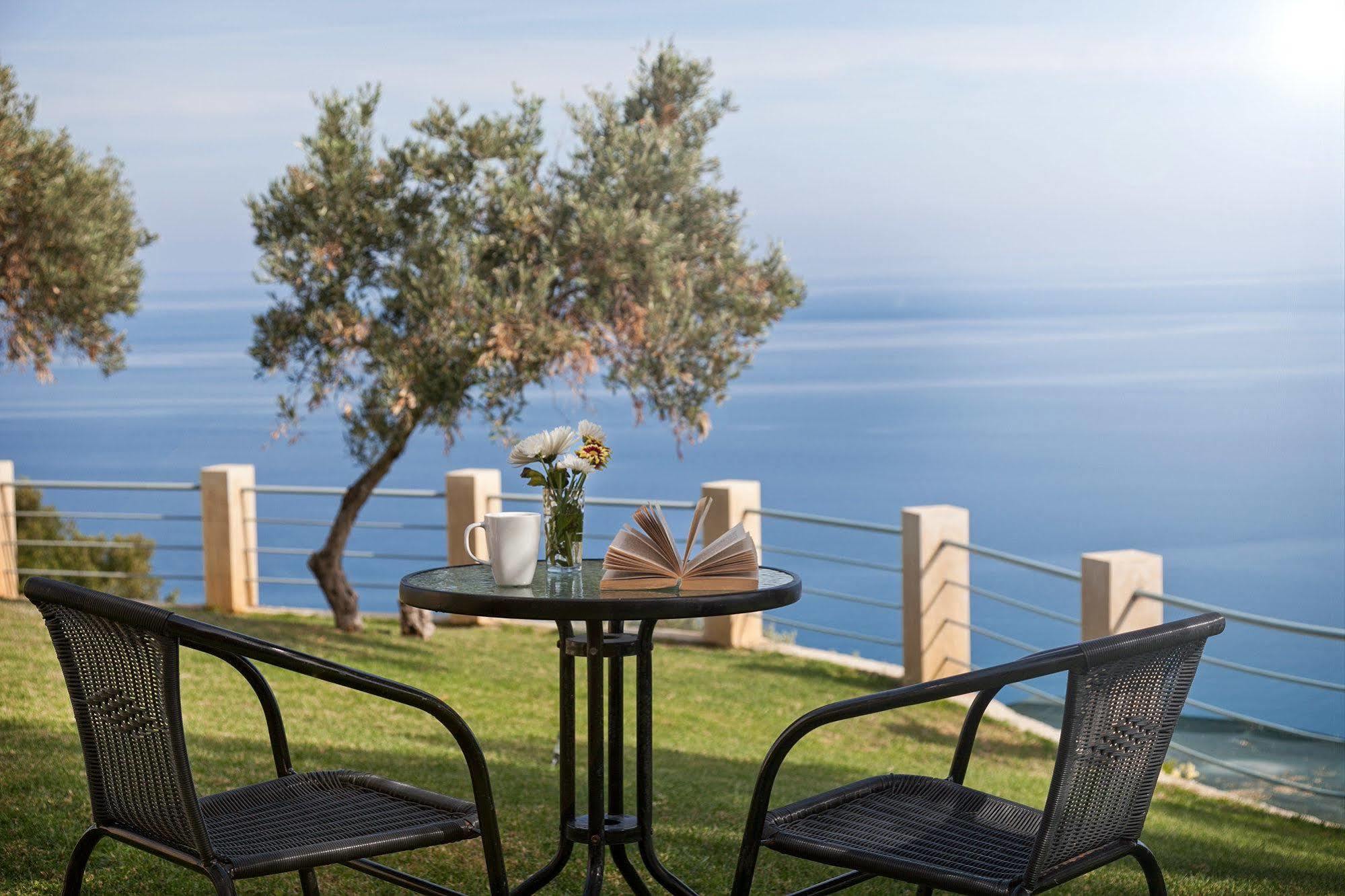 Olivia'S Villas Of Luxury Kalivia  ภายนอก รูปภาพ