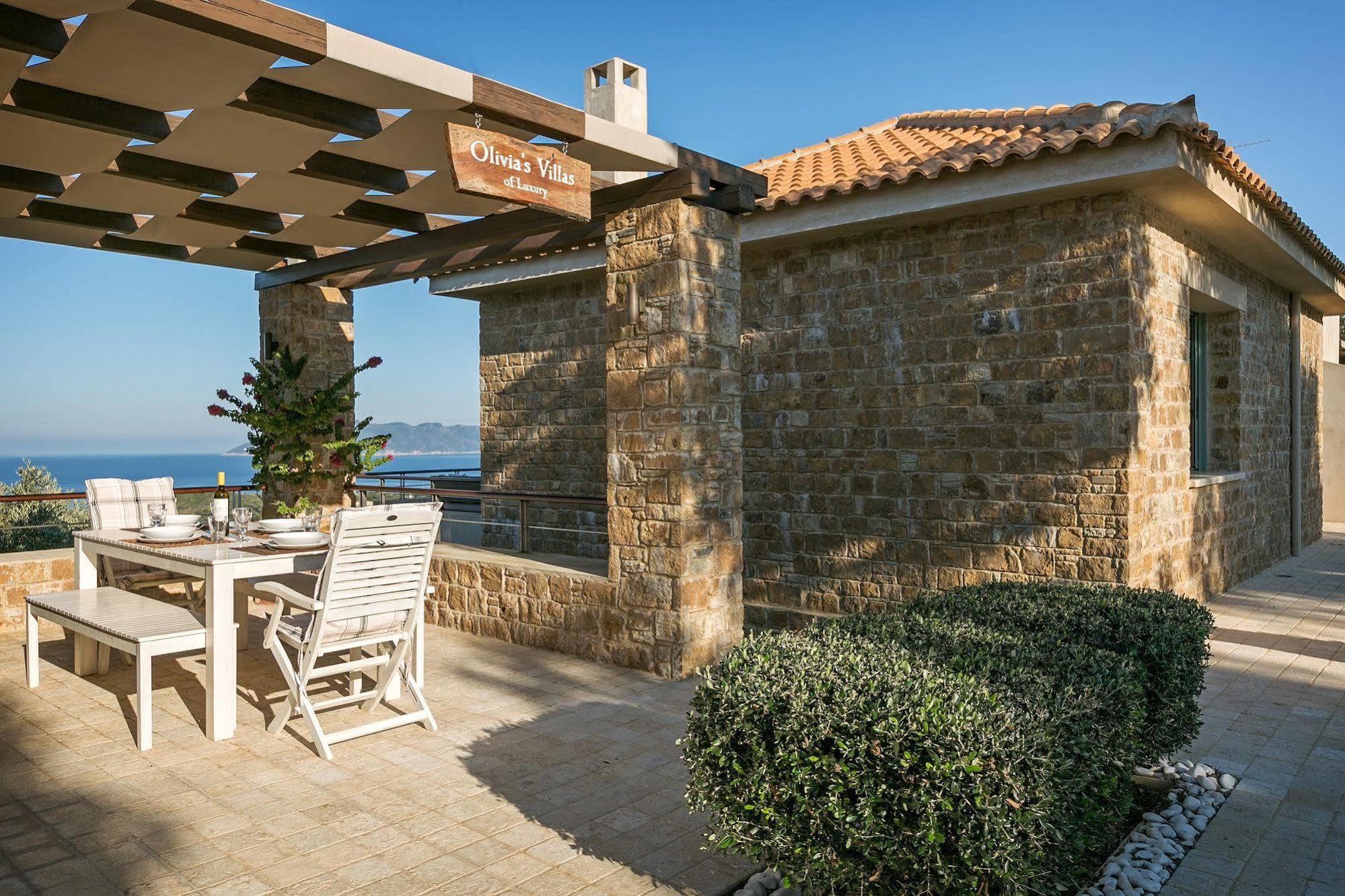 Olivia'S Villas Of Luxury Kalivia  ภายนอก รูปภาพ